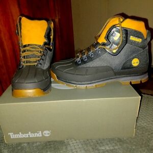Size 9.5 Euro Hike Timberland boots